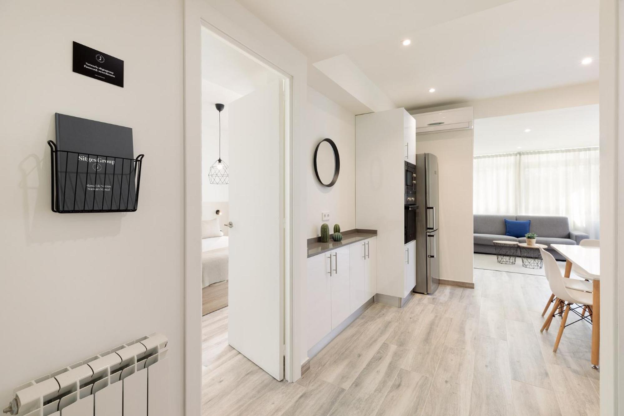 Sitges Group Blue&White Apartment Bagian luar foto
