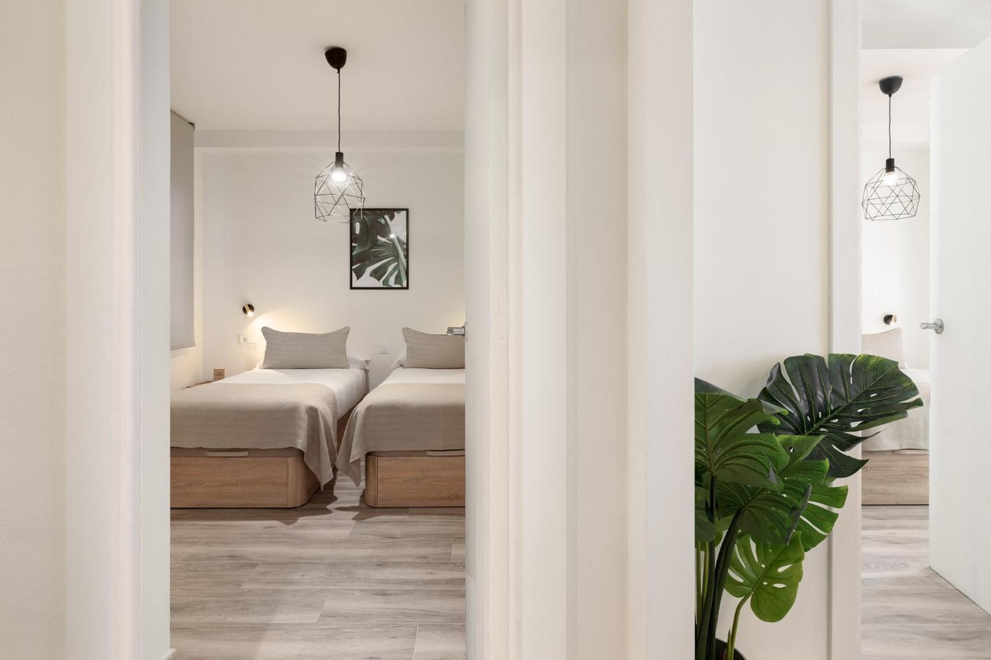 Sitges Group Blue&White Apartment Bagian luar foto