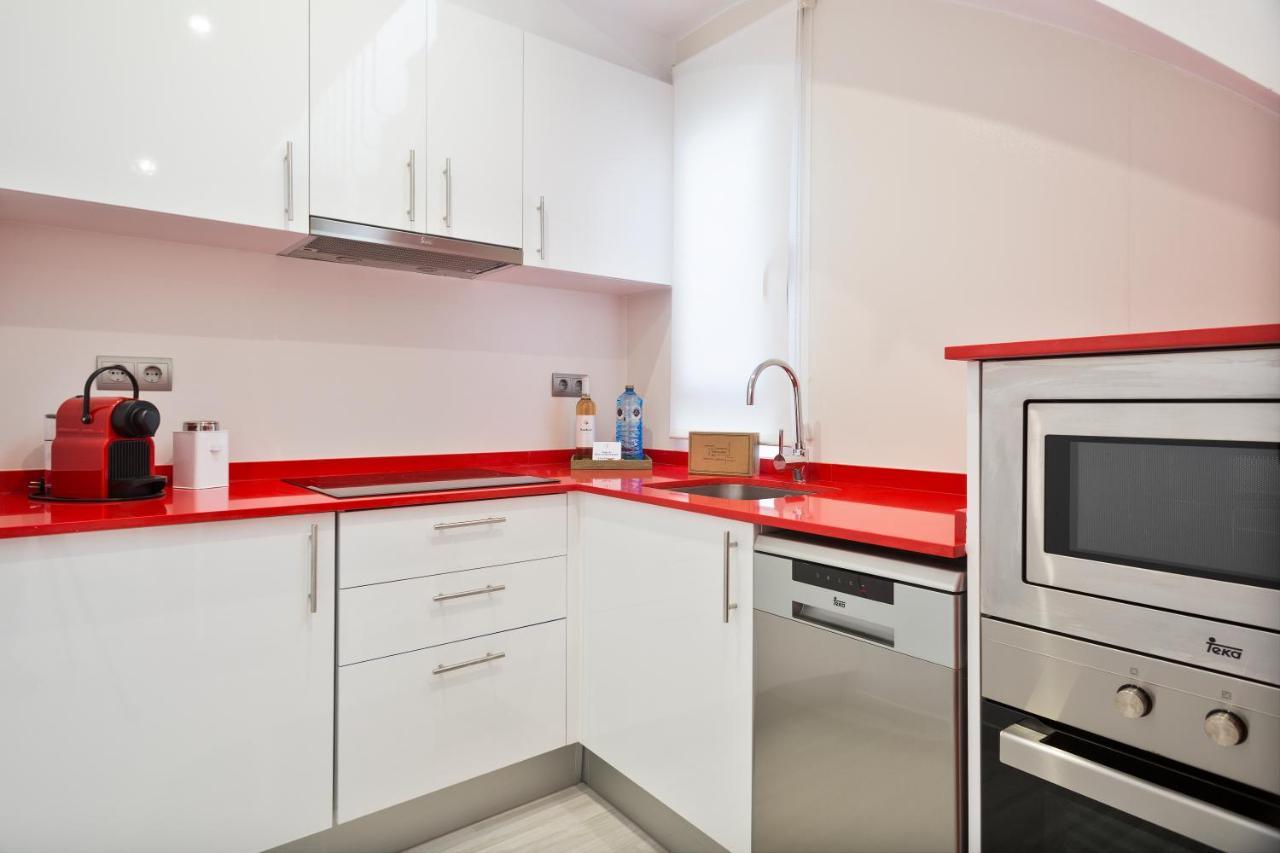 Sitges Group Blue&White Apartment Bagian luar foto